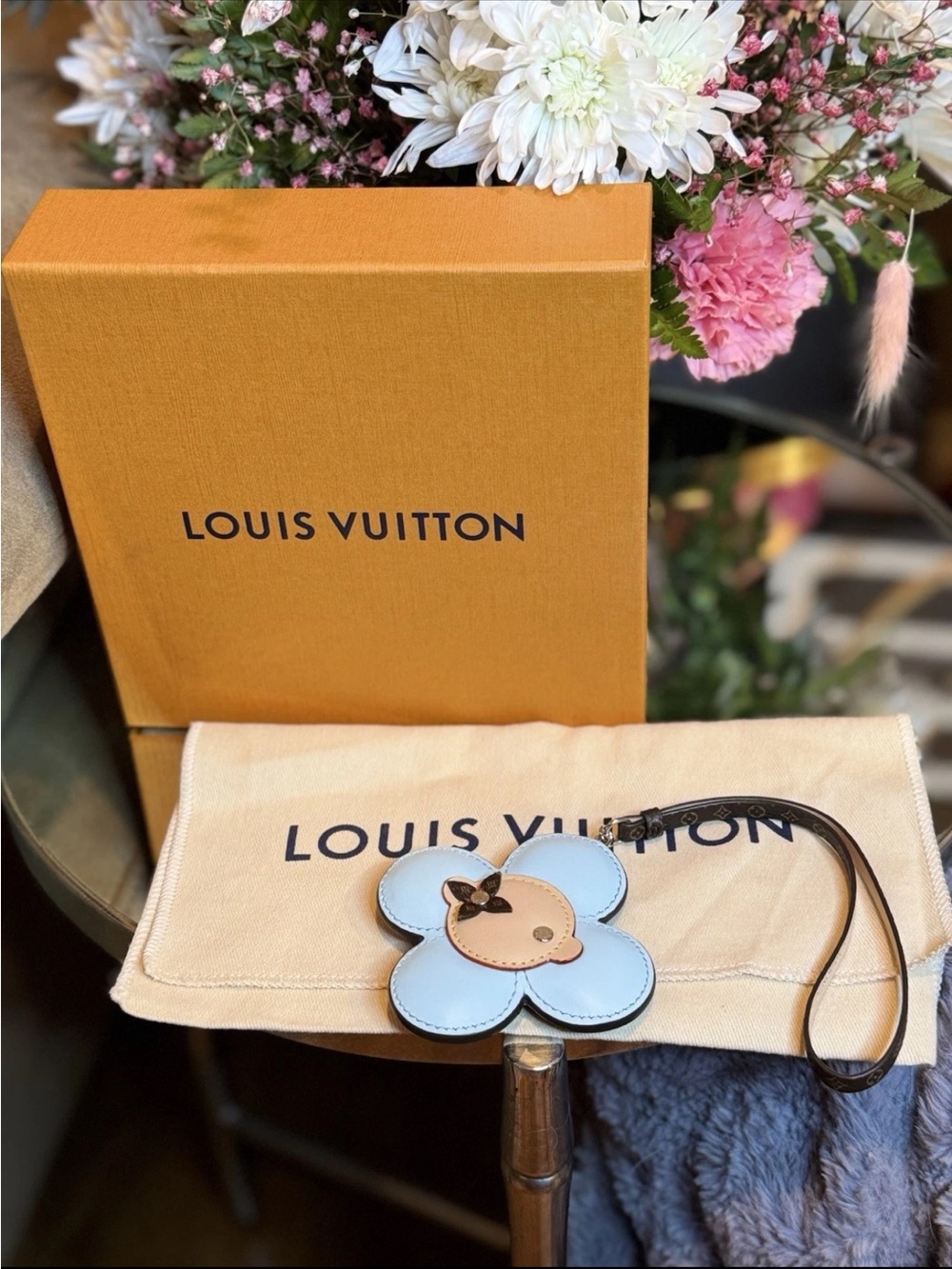 LOUIS VUITTON VIVIENNE BLUE BAG CHARM MADE IN FRANCE 💯AUTHENTIC! - Picture 2 of 7